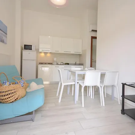 Laguna & S.elena Sud ビビオーネ