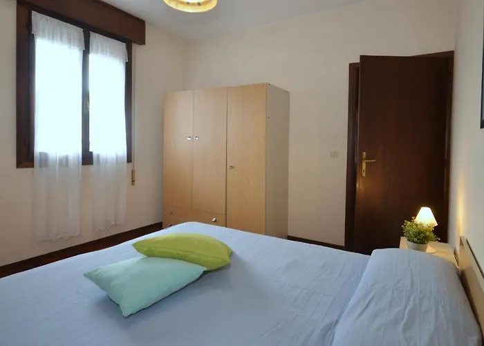 Apartment Laguna & S.elena Sud *